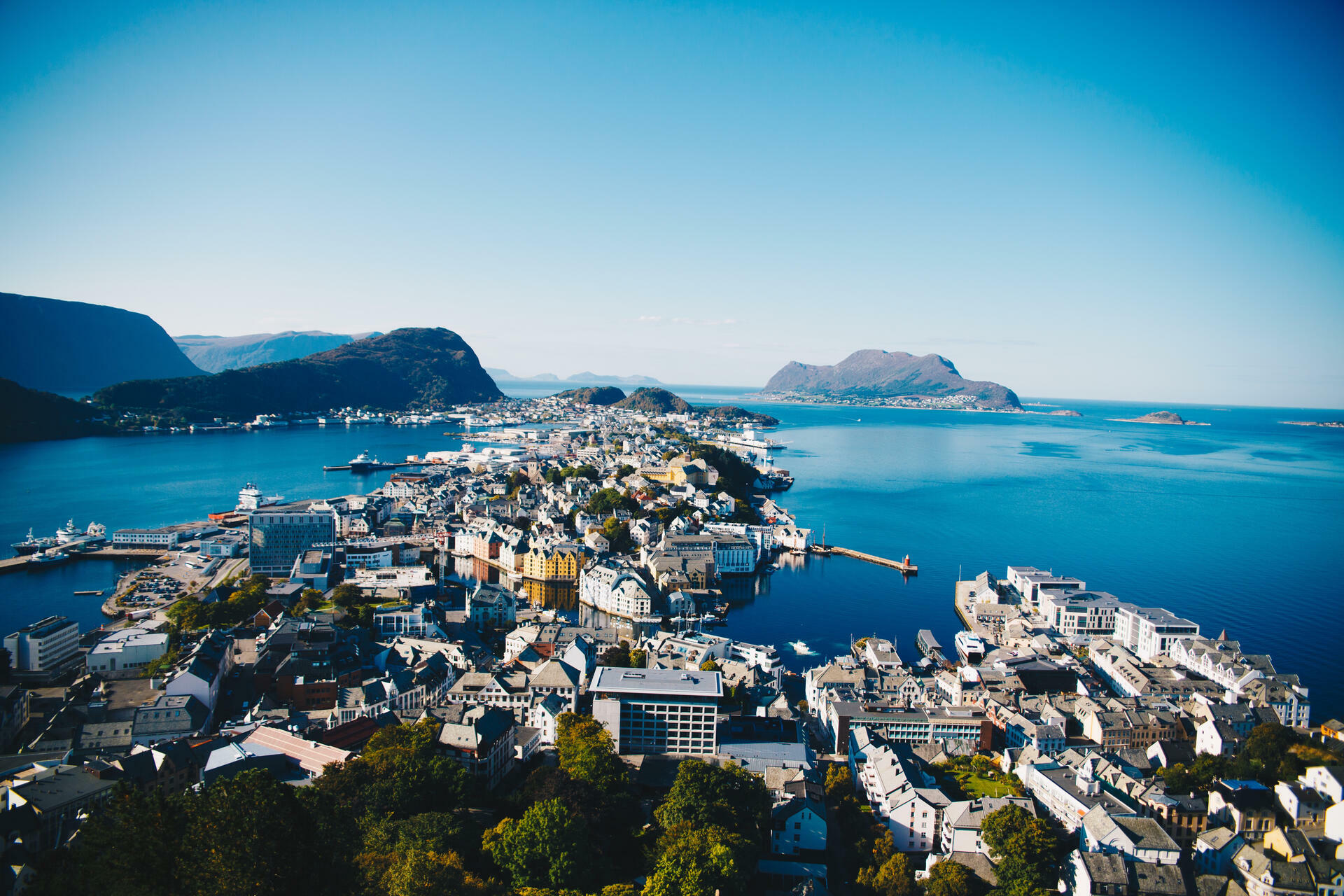 &Aring;lesund Norway_ Nicolai Berntsen