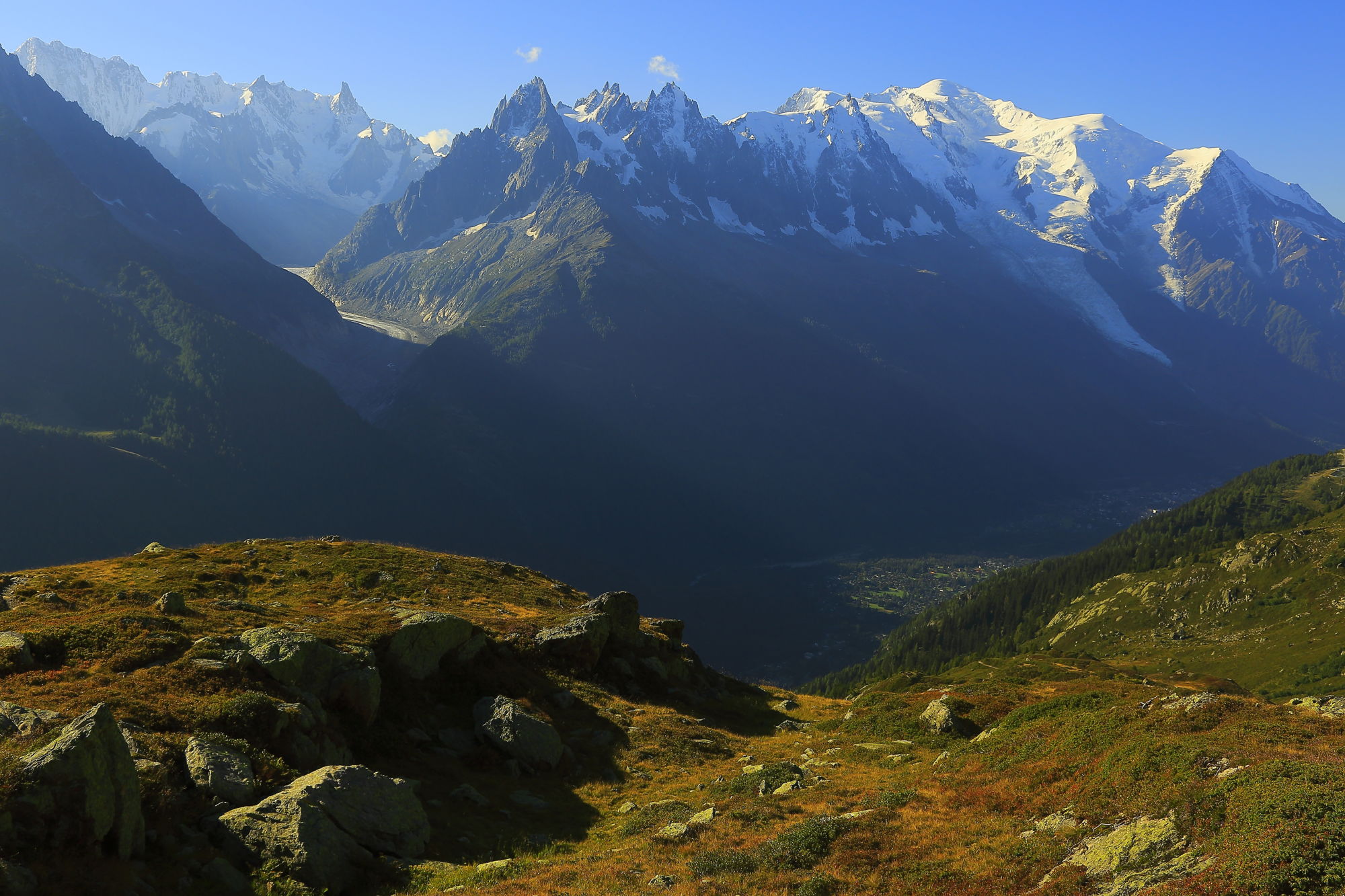 FjellturRundtMontBlanc-2016@Istock545561068.jpg