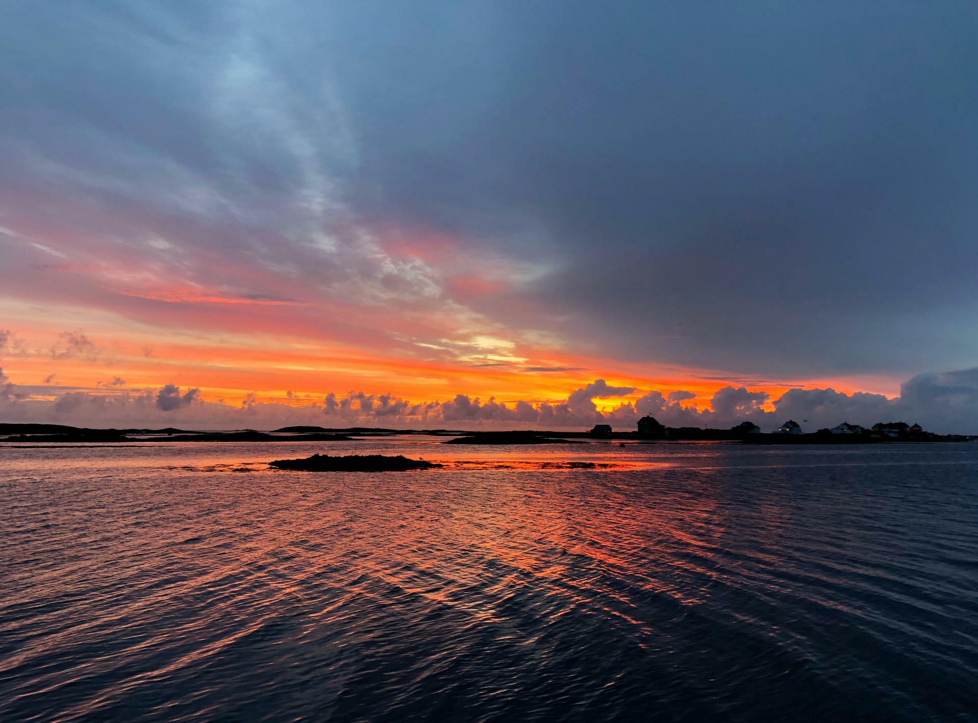 Lofoten V&aelig;r&oslash;y and R&oslash;st@R&oslash;stBryggehotell(3)